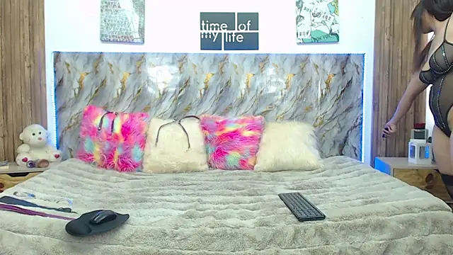 rossyvalbuena online show from March 10, 2026, 3:38 pm