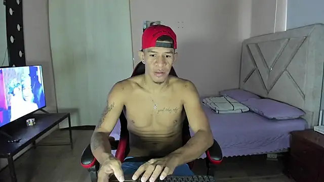 Snapshot of antonio_aguilarx chatting on July 28, 2026, 6:07 pm antonio aguilarx online show from July 28, 2026, 6:07 pm