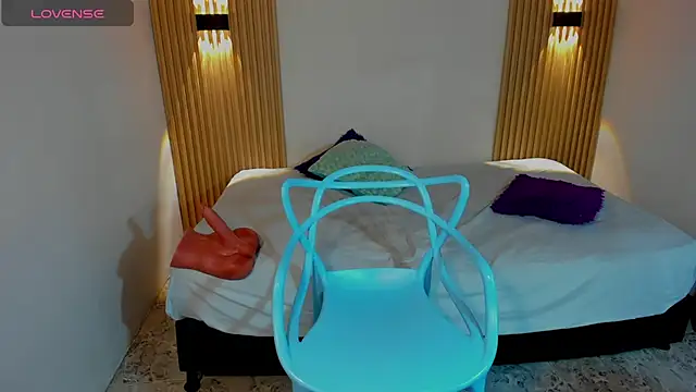 LyraFrost5 online show from March 2, 2026, 7:15 am