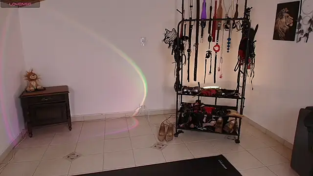 ariannaconnor  online show from May 21, 2026, 1:52 pm