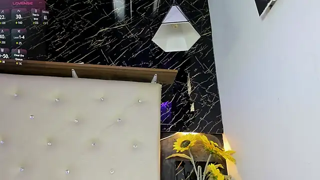 Renata blue online show from February 25, 2026, 9:14 pm