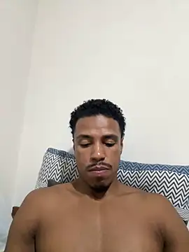 LorenzoBlack27 online show from May 15, 2026, 11:14 pm