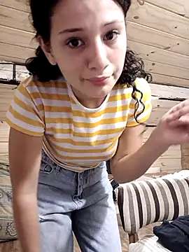 Snapshot of mmelit4 chatting on February 13, 2026, 4:01 am mmelit4 online show from February 13, 2026, 4:01 am