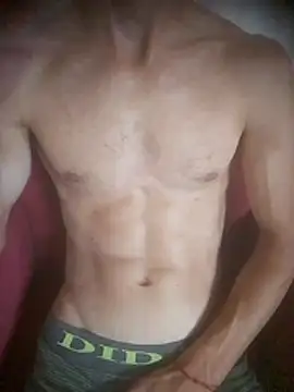 Snapshot of Manueloncho chatting on February 4, 2026, 10:27 pm Manueloncho online show from February 4, 2026, 10:27 pm