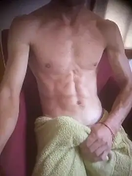 Snapshot of Manueloncho chatting on February 23, 2026, 5:13 pm Manueloncho online show from February 23, 2026, 5:13 pm