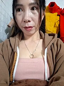 Adela-222 online show from January 15, 2026, 2:37 am