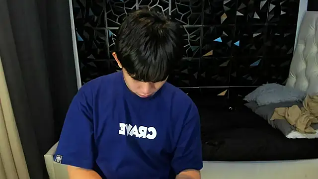 davincihugecock online show from March 21, 2026, 4:33 pm