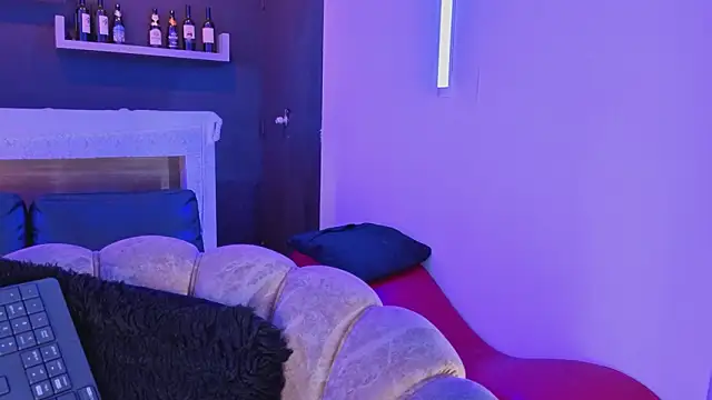 nova salvatore online show from March 7, 2026, 3:57 am