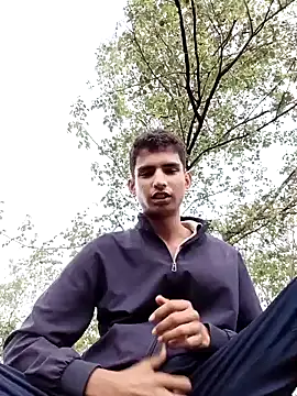 Snapshot of sahilcute1 chatting on July 8, 2026, 12:39 pm sahilcute1 online show from July 8, 2026, 12:39 pm
