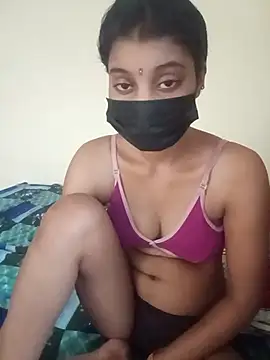 Erotic-Girl online show from May 19, 2026, 12:59 am