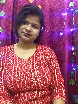 Attractive Queen  online show from February 28, 2026, 4:12 am