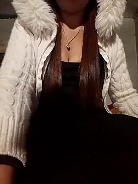 Snapshot of hoahong2 chatting on January 13, 2026, 3:38 pm hoahong2 online show from January 13, 2026, 3:38 pm