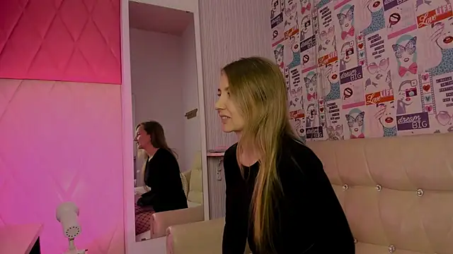 Lana Heels online show from January 13, 2026, 8:29 am