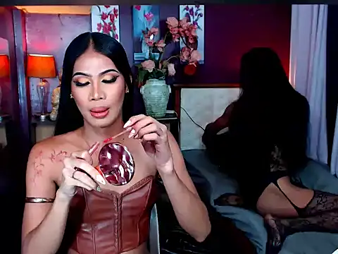 SEDUCTIVExDEMI online show from April 25, 2026, 9:23 am