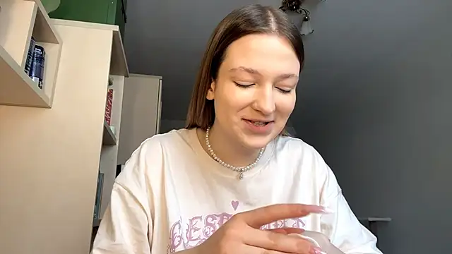 JammieMickiewicz online show from February 26, 2026, 8:14 am