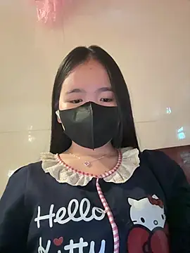 Gwen879 online show from February 7, 2026, 1:24 am