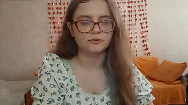 Miyabeee online show from July 16, 2026, 3:42 pm