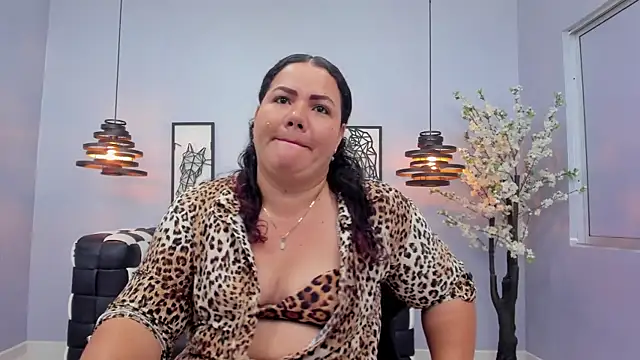 VickyMaturee online show from January 15, 2026, 11:24 am