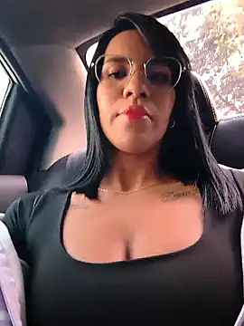 Snapshot of AntonelaVasquez chatting on March 3, 2026, 9:44 pm AntonelaVasquez online show from March 3, 2026, 9:44 pm