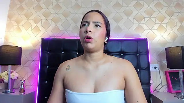 Alexxa Carter online show from February 19, 2026, 7:11 pm