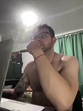 Snapshot of Baphomet212341 chatting on February 25, 2026, 4:23 am Baphomet212341 online show from February 25, 2026, 4:23 am