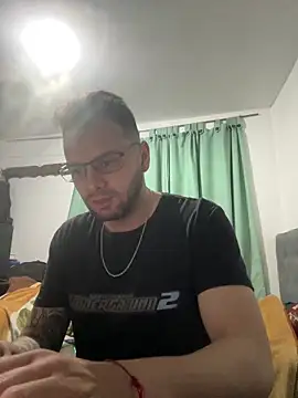 Snapshot of Baphomet212341 chatting on February 2, 2026, 5:50 am Baphomet212341 online show from February 2, 2026, 5:50 am