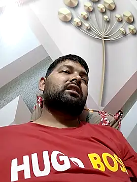 Pulkeet1433 online show from April 20, 2026, 10:00 pm