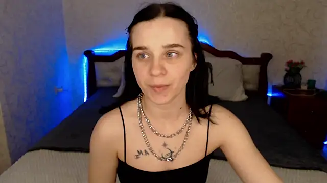 ShyyMariaa online show from January 15, 2026, 1:03 pm