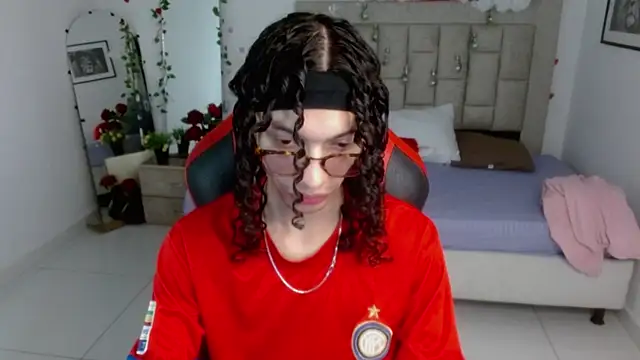 Snapshot of Axel_fox77 chatting on May 30, 2026, 12:50 am Axel fox77 online show from May 30, 2026, 12:50 am