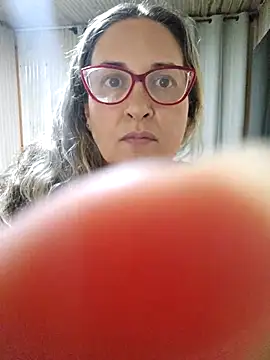 bellafortune69 online show from February 13, 2026, 3:06 am