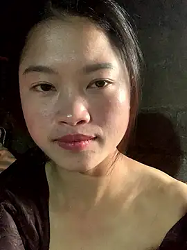 Snapshot of Naalyy chatting on January 10, 2026, 5:36 am Naalyy online show from January 10, 2026, 5:36 am