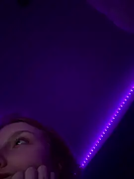 emmathatgirl online show from January 9, 2026, 4:41 am