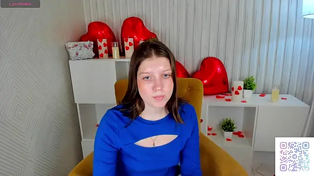 Casandra Joness online show from March 16, 2026, 6:17 am