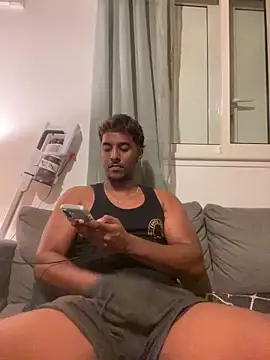 Axel black10 online show from April 1, 2026, 7:33 pm