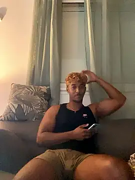 Snapshot of Axel_black10 chatting on January 9, 2026, 9:27 am Axel black10 online show from January 9, 2026, 9:27 am