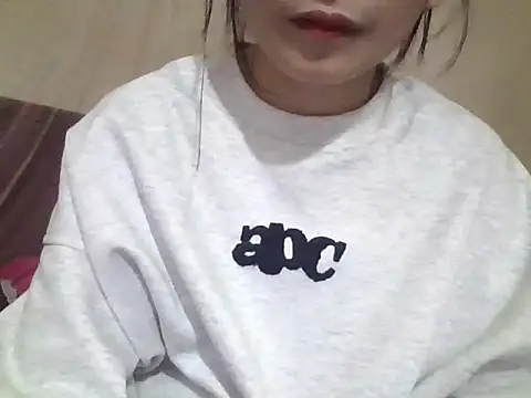 Snapshot of berry_alma06 chatting on February 14, 2026, 3:12 pm berry alma06 online show from February 14, 2026, 3:12 pm