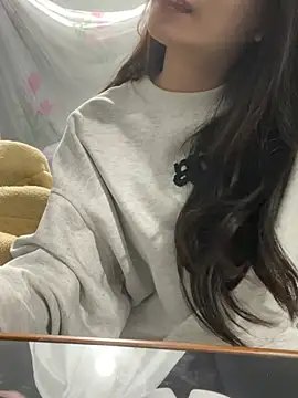 berry alma06 online show from January 9, 2026, 11:17 am