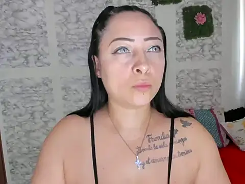 XXXStephanie XXX online show from February 21, 2026, 10:12 pm