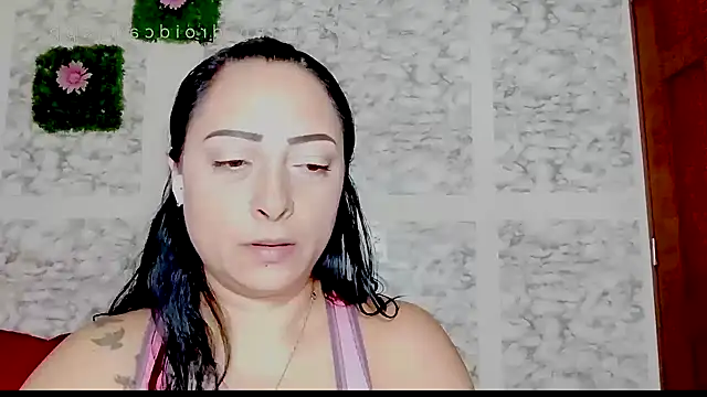 Snapshot of XXXStephanie_XXX chatting on July 4, 2026, 10:25 pm XXXStephanie XXX online show from July 4, 2026, 10:25 pm