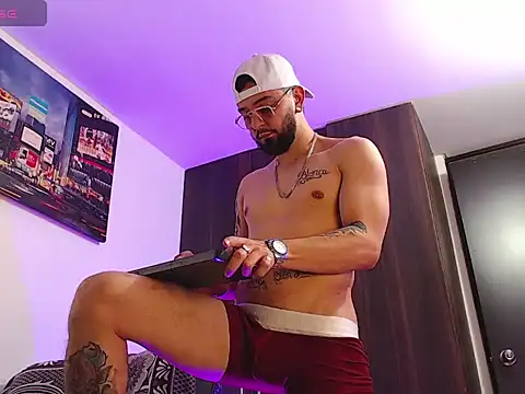 Axel Stton online show from March 3, 2026, 2:13 pm