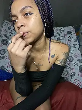 Snapshot of Meriida chatting on April 23, 2026, 5:58 am Meriida online show from April 23, 2026, 5:58 am