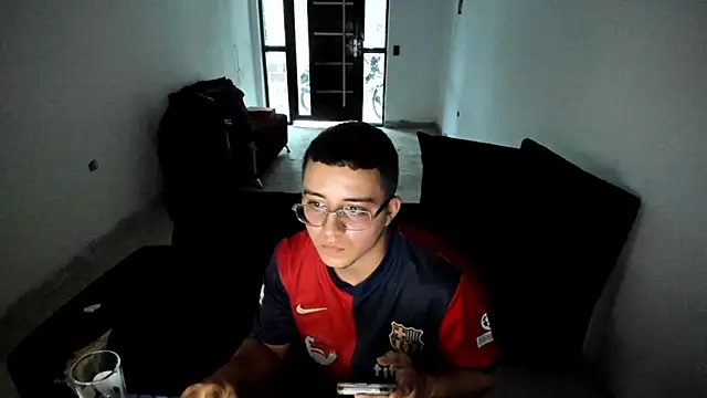 Sweet phoenix  online show from January 11, 2026, 9:55 pm