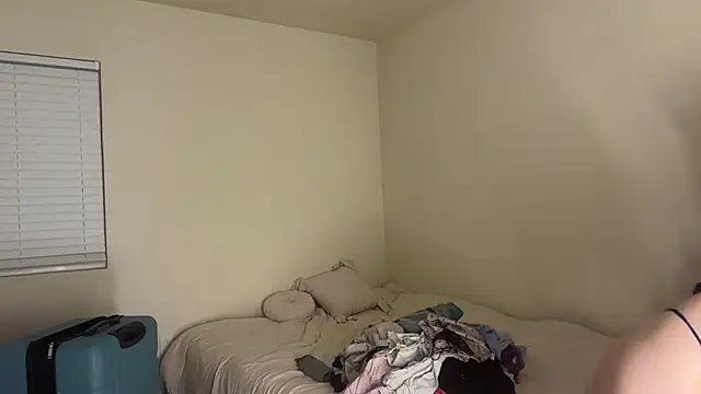 Snapshot of blondebunny999_999 chatting on March 1, 2026, 2:00 am blondebunny999 999 online show from March 1, 2026, 2:00 am