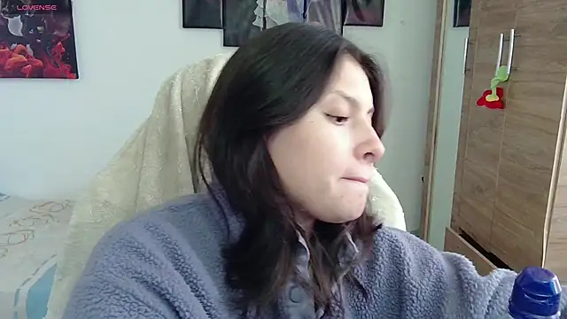 Snapshot of yessica_gomez01 chatting on June 1, 2026, 9:58 pm yessica gomez01 online show from June 1, 2026, 9:58 pm