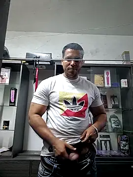 mago vive online show from February 28, 2026, 10:53 pm