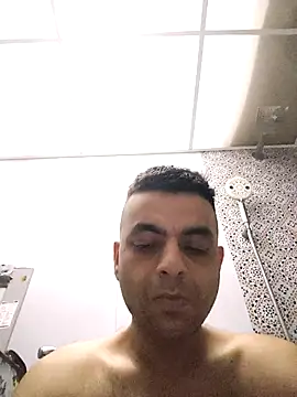 ashleellaunda7582 online show from April 15, 2026, 7:58 pm