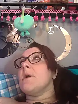 DisireAfterDark online show from February 25, 2026, 7:25 pm