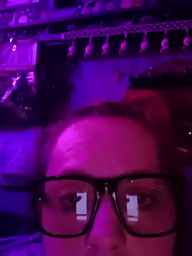 DisireAfterDark online show from February 6, 2026, 9:22 pm