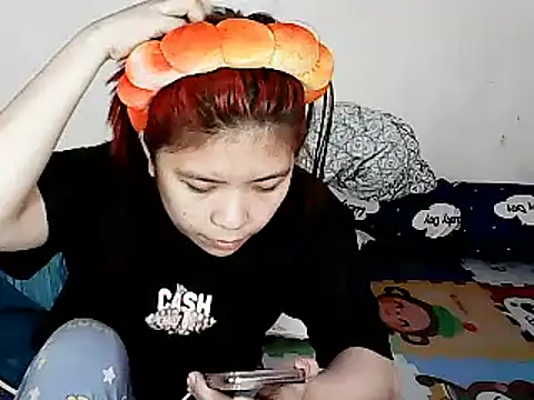 xxhotamizinggirl online show from February 14, 2026, 11:54 am