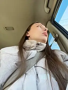 LeiaMood online show from March 5, 2026, 5:15 am